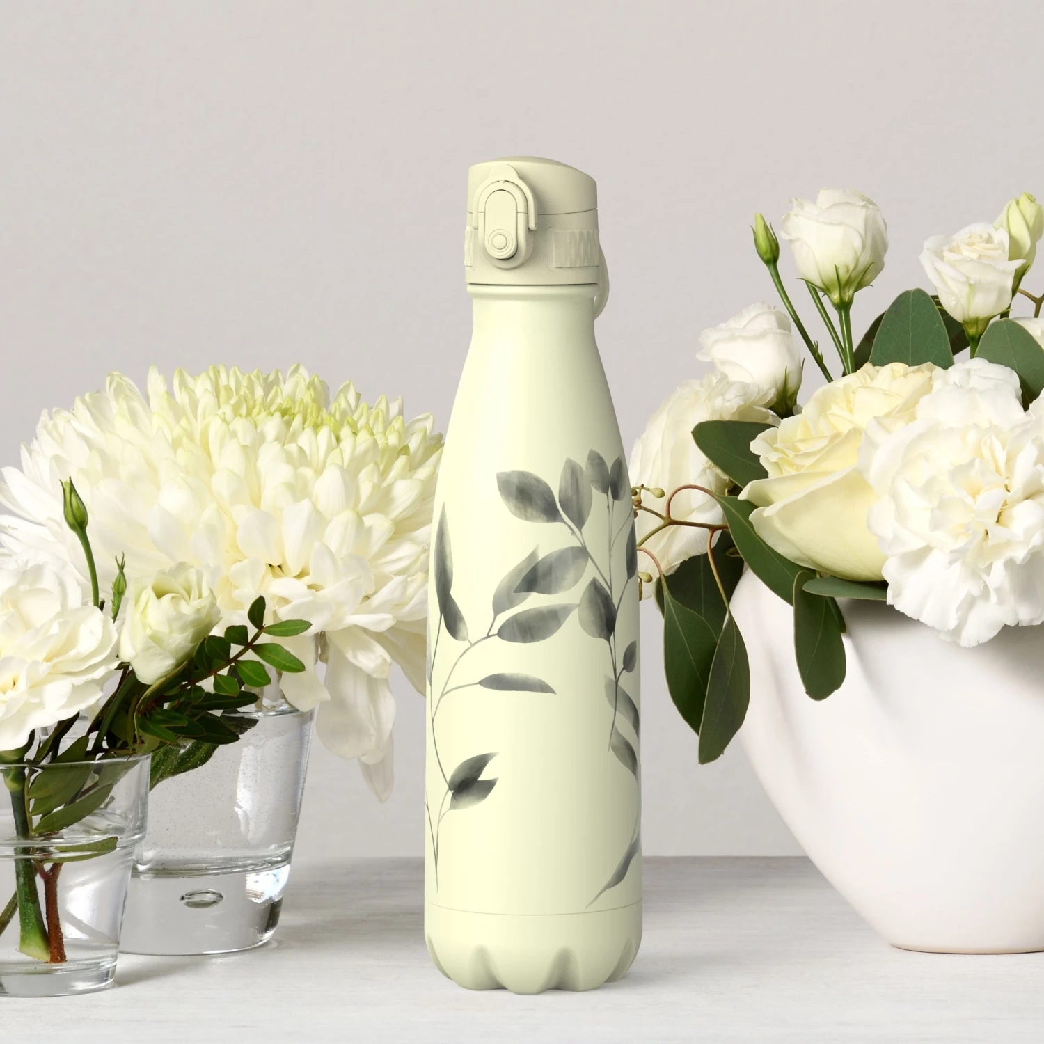 Water Bottles Ion8 Leak Proof Water Bottle, Vacuum Insulated, Floral, 500ml (17oz) Mini Lid 2 Water Bottles Ion8 Leak Proof Water Bottle, Vacuum Insulated, Floral, 500ml (17oz) Mini Lid